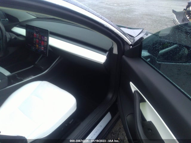 Tesla MODEL 3 2018 5YJ3E1EB7JF085503 Image 5