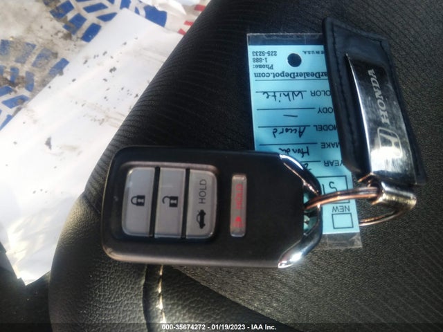 2022 Honda Accord, VIN: 1HGCV1F33NA049721