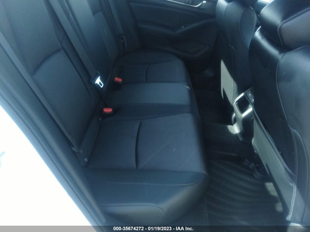 2022 Honda Accord, VIN: 1HGCV1F33NA049721