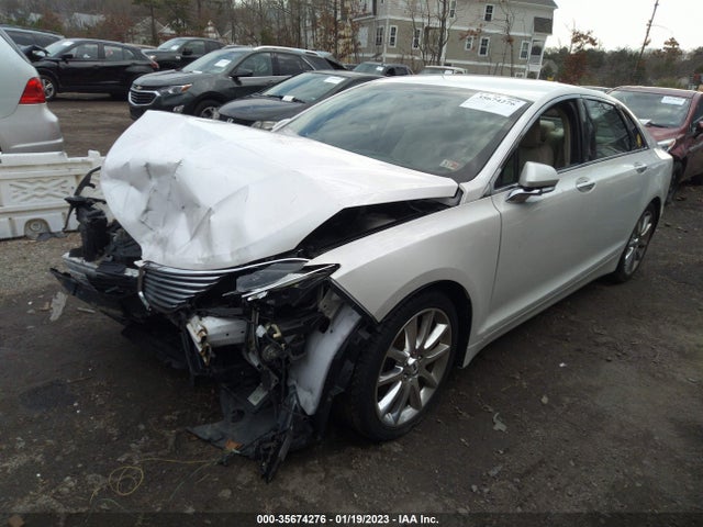 Lincoln MKZ 2016 3LN6L2J93GR600401 Image 2