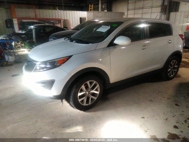 KIA Sportage Lx 2016 KNDPB3AC4G7817931 Image 2