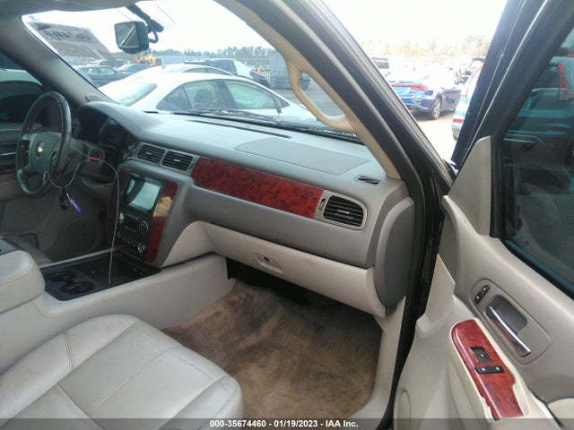 Chevrolet Suburban Lt 2014 1GNSCJE05ER112883 Image 5