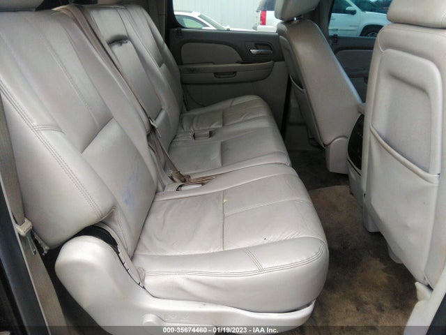 Chevrolet Suburban Lt 2014 1GNSCJE05ER112883 Image 8
