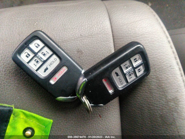2015 Honda Odyssey, VIN: 5FNRL5H6XFB065470