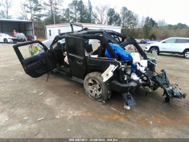 1J4HA5H13BL563422 Jeep Wrangler Unlimited Sahara