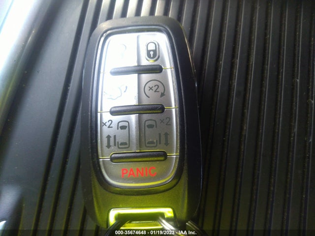 2022 Chrysler Pacifica Hybrid, VIN: 2C4RC1L7XNR122715