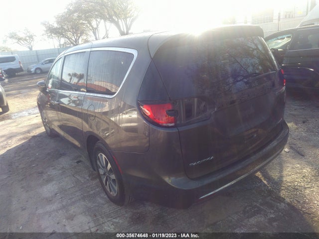 2022 Chrysler Pacifica Hybrid, VIN: 2C4RC1L7XNR122715