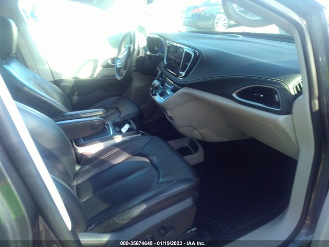 2022 Chrysler Pacifica Hybrid, VIN: 2C4RC1L7XNR122715