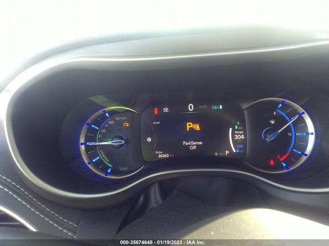 2022 Chrysler Pacifica Hybrid, VIN: 2C4RC1L7XNR122715