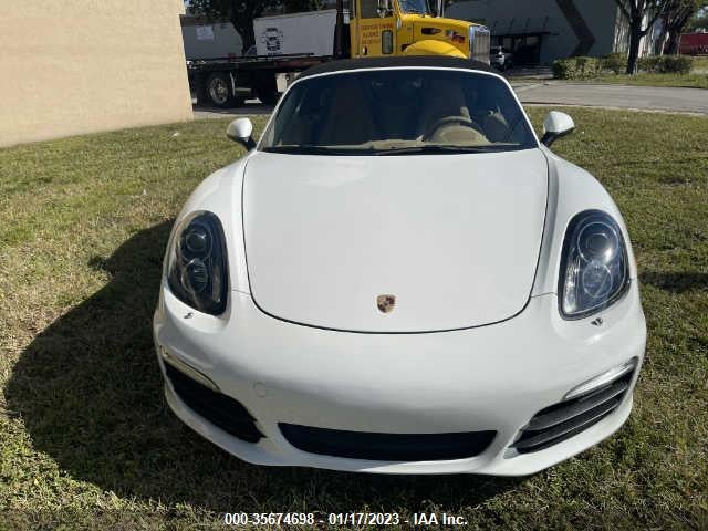 2014 Porsche Boxster, VIN: WP0CA2A88ES121865