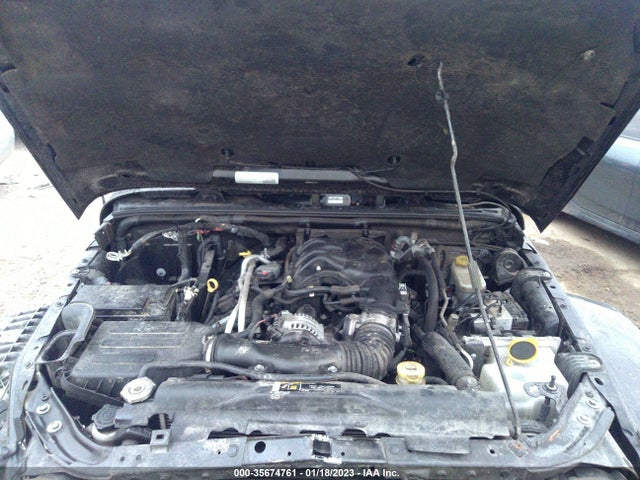 1C4HJWEG9JL898476 Jeep Wrangler Jk Unlimited Sahara