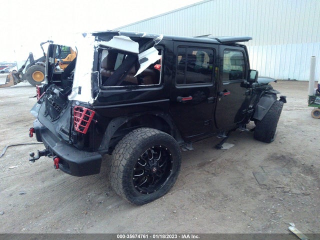 1C4HJWEG9JL898476 Jeep Wrangler Jk Unlimited Sahara