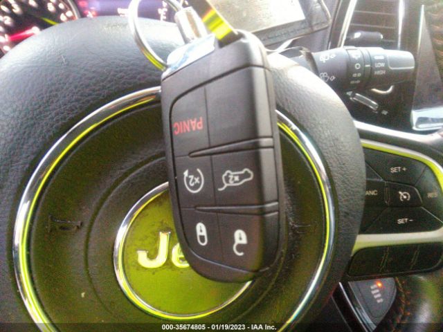 3C4NJDCB4JT143349 Jeep Compass Limited