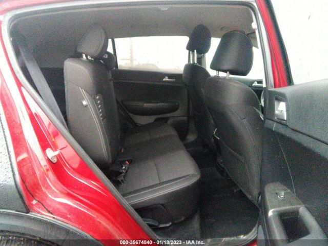 KNDPMCAC5J7454900 KIA Sportage Lx