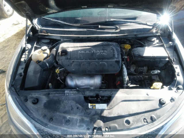 1C3CCCAB0GN153839 Chrysler 200 Limited