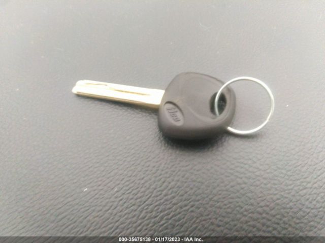 KNADM4A38D6273855 KIA RIO LX