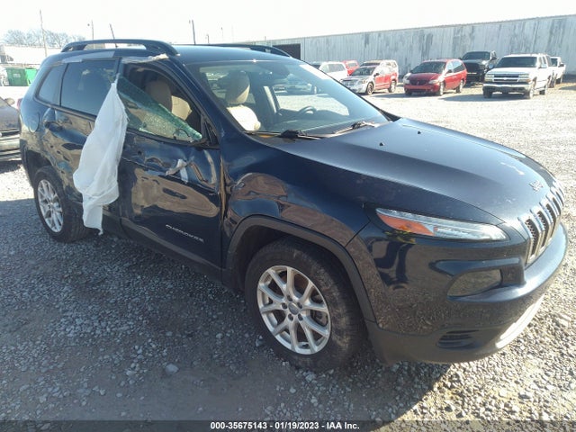 2016 Jeep Cherokee, VIN: 1C4PJLAB1GW207937