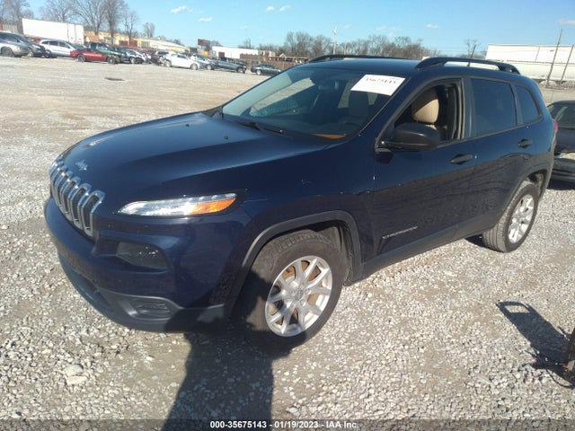 2016 Jeep Cherokee, VIN: 1C4PJLAB1GW207937