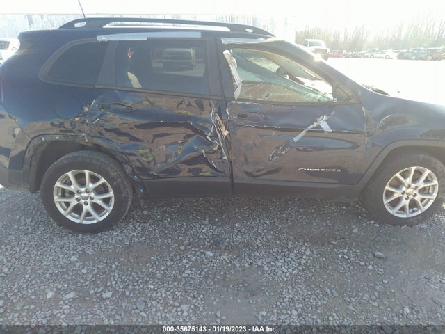 2016 Jeep Cherokee, VIN: 1C4PJLAB1GW207937