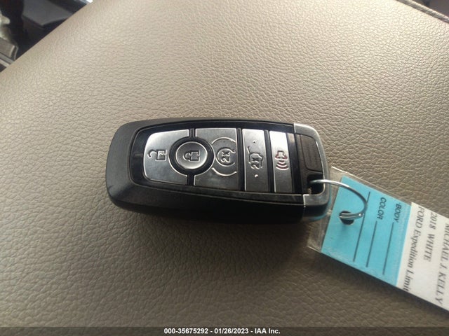 2018 Ford Expedition, VIN: 1FMJU2AT7JEA36264