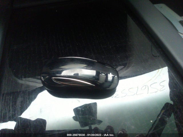 2019 Tesla Model X, VIN: 5YJXCDE23KF197760
