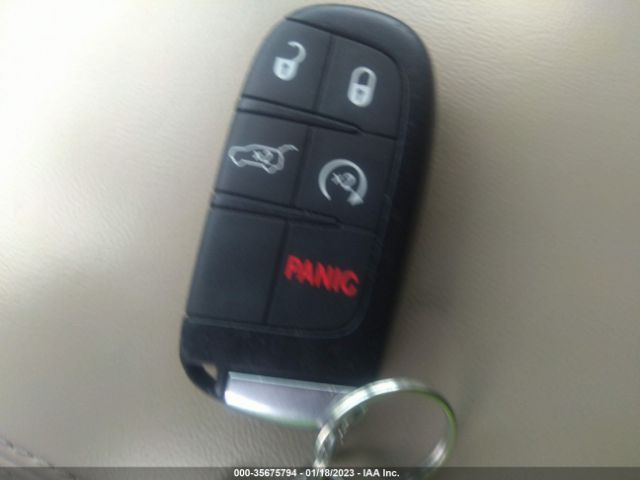 1C4RJFBG1KC831378 Jeep Grand Cherokee Limited