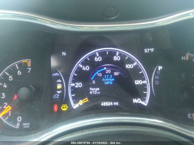 1C4RJFBG1KC831378 Jeep Grand Cherokee Limited