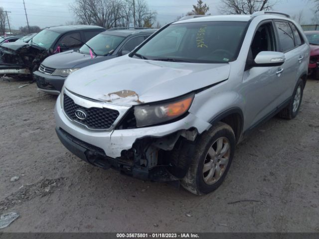 5XYKT4A19BG064999 KIA SORENTO LX