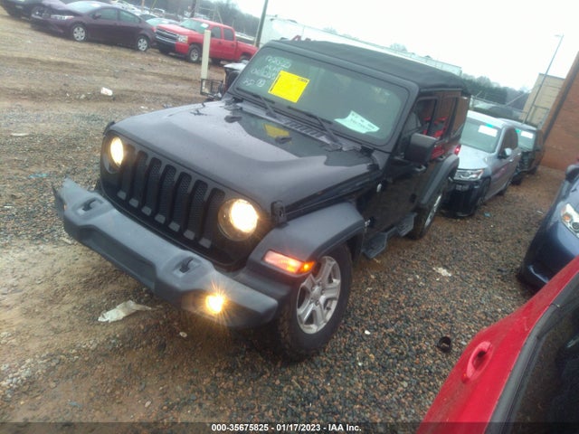 1C4HJXDG8JW164336 Jeep Wrangler Unlimited Sport S