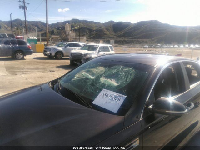 KNAGT4L39J5238403 KIA Optima Lx