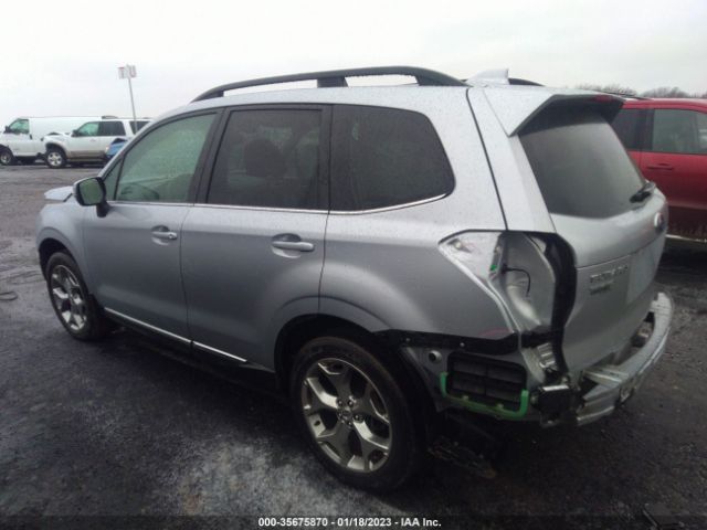 JF2SJAWC2JH532898 Subaru Forester Touring