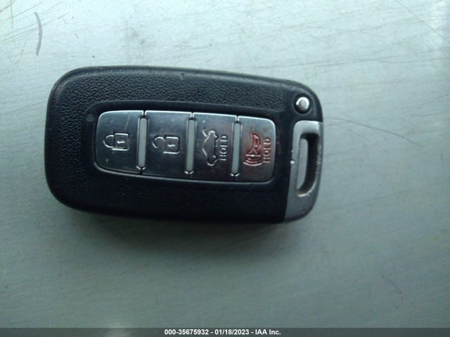 Hyundai Genesis 2010 KMHGC4DE7AU095777 Image 3