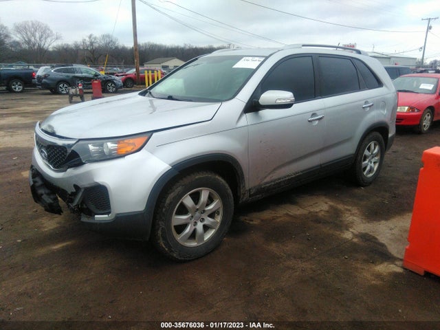 2013 KIA SORENTO LX VIN: 5XYKT4A28DG344666