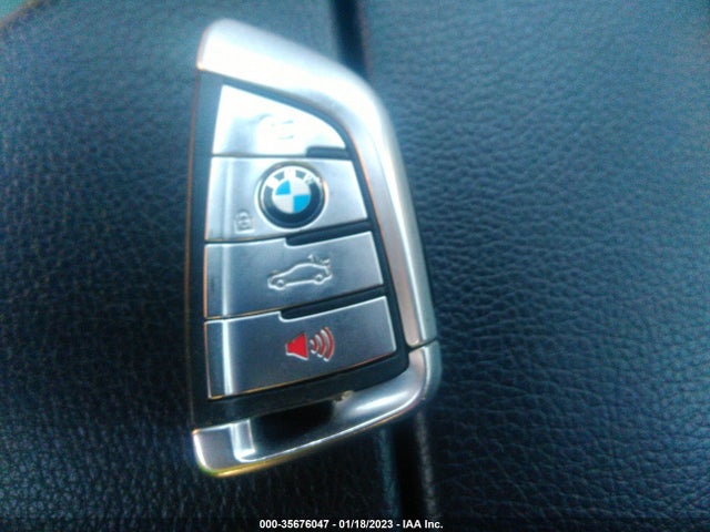 BMW 5 Series 530e Iperformance 2019 аукцион фото