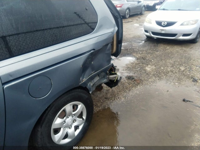 2009 KIA SEDONA LX VIN: KNDMB233896279785