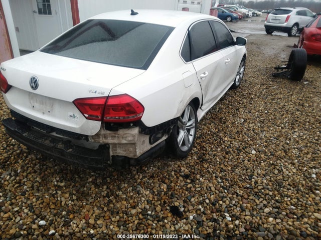 2014 VOLKSWAGEN PASSAT TDI SE W/SUNROOF VIN: 1VWBN7A30EC026936