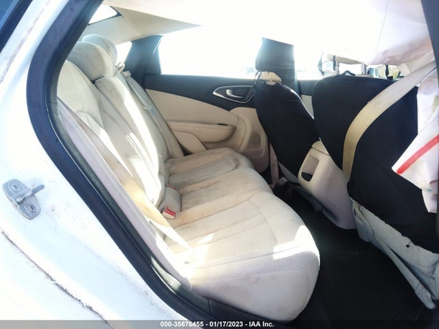 Chrysler 200 Limited 2015 1C3CCCAB4FN528520 Image 8