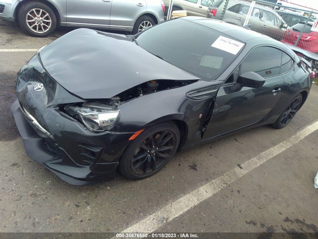 2017 Toyota 86, VIN: JF1ZNAA10H9704914