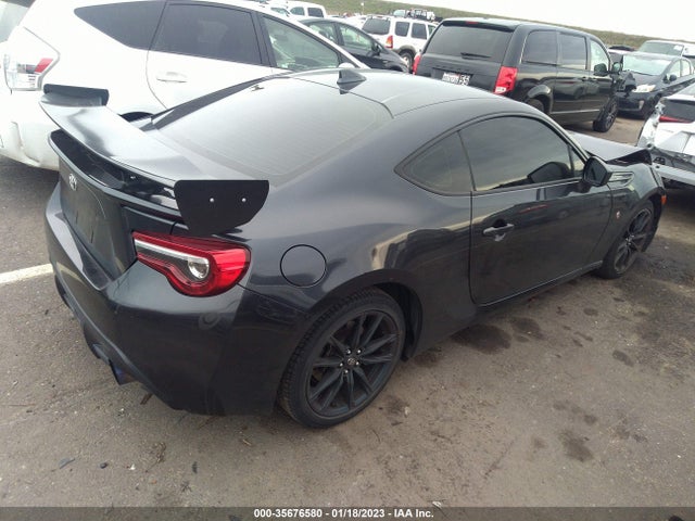 2017 Toyota 86, VIN: JF1ZNAA10H9704914