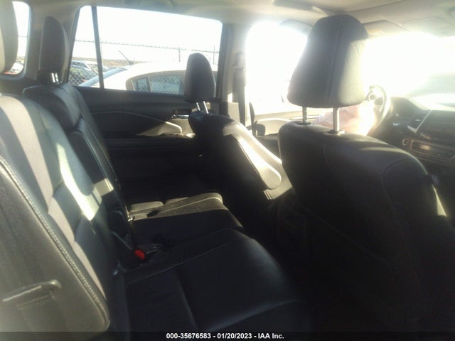2017 Honda Pilot, VIN: 5FNYF6H55HB054766