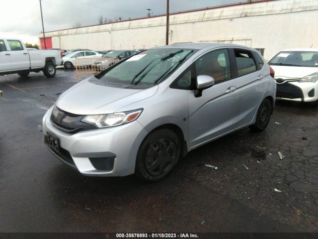Honda FIT LX 2015 3HGGK5H54FM725520 Image 2