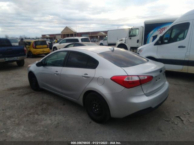 KNAFK4A68F5293153 KIA FORTE LX