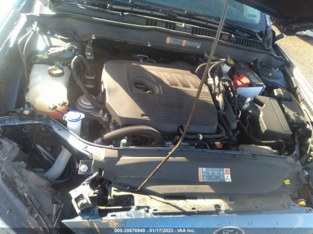 3FA6P0HDXJR136799 Ford FUSION SE