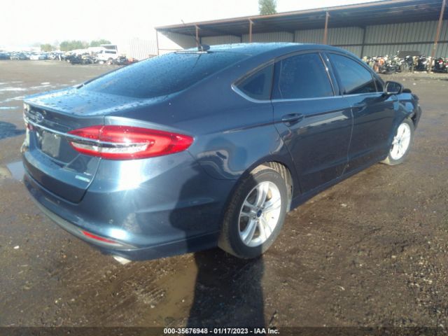 3FA6P0HDXJR136799 Ford FUSION SE