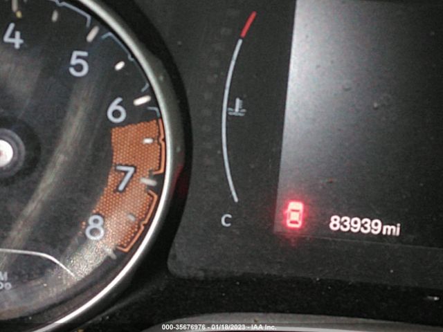 3C4NJDBB2JT324077 Jeep Compass