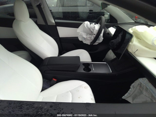 5YJYGDEE7MF271803 Tesla Model Y Long Range