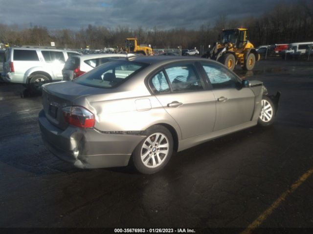 WBAVC93597KZ72104 BMW 3 Series 328xi