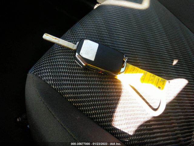 KNDEPCAA5P7371828 KIA Seltos Lx