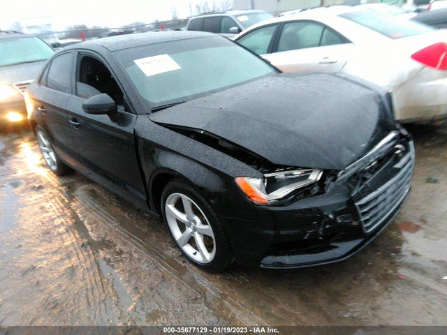 2015 Audi A3, VIN: WAUACGFF8F1011747
