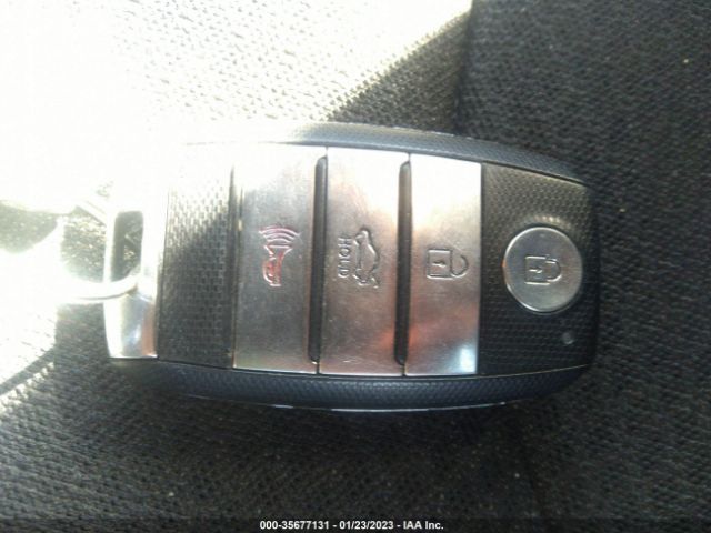 KNAGT4LC3H5005319 KIA Optima Hybrid Base